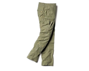 pantalone multitasche