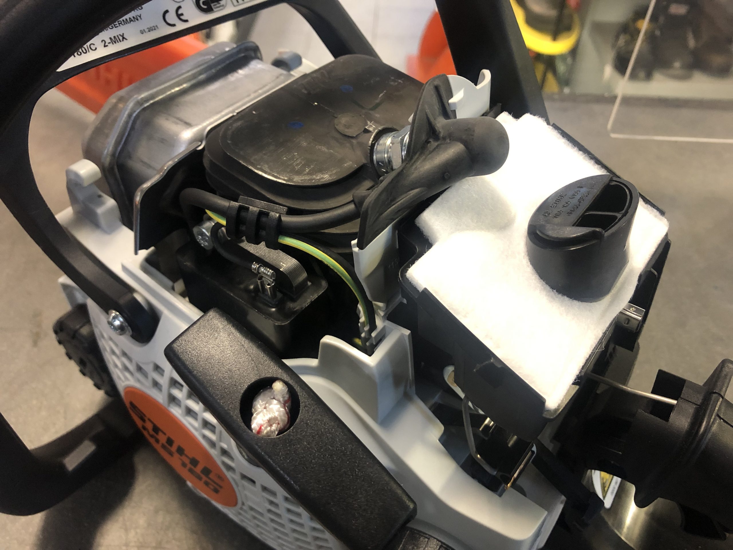 Motosega-Stihl-MS180-8-alliastore