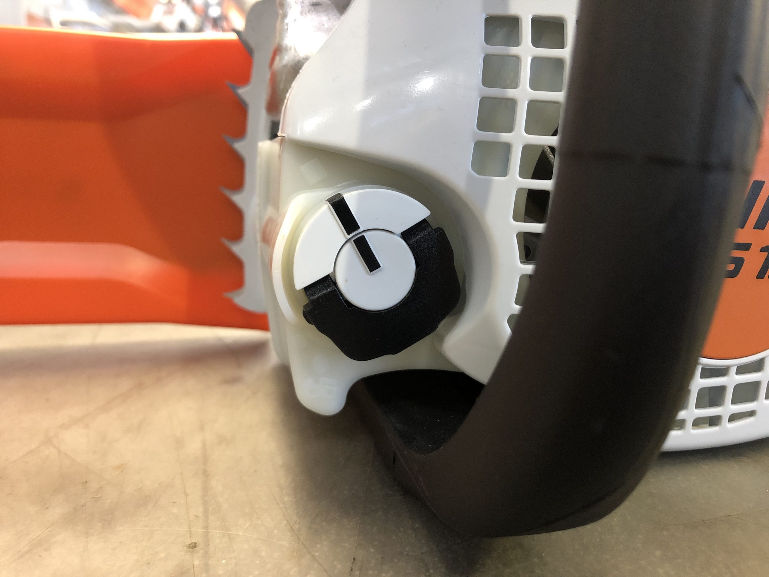Motosega-Stihl-MS211-14-alliastore