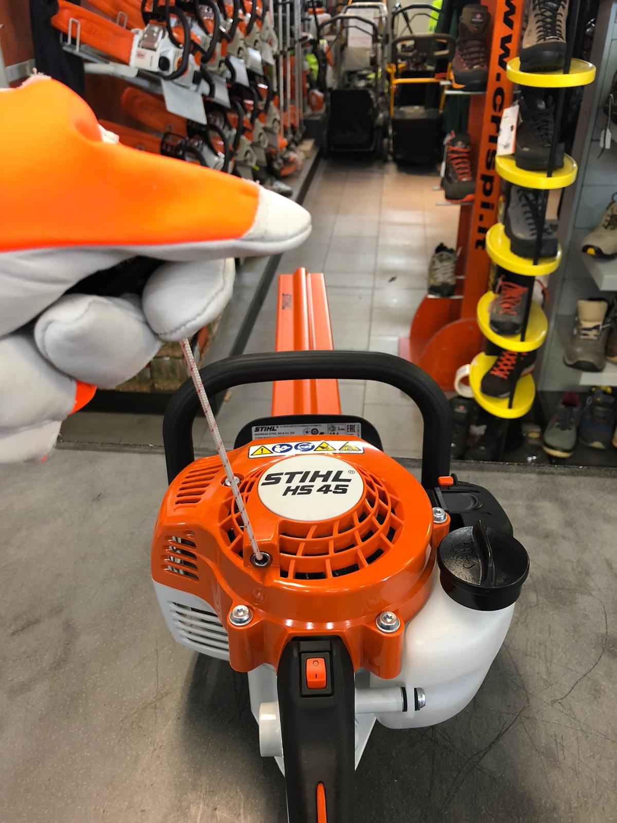 Tosasiepi-Stihl-HS45-11-alliastore