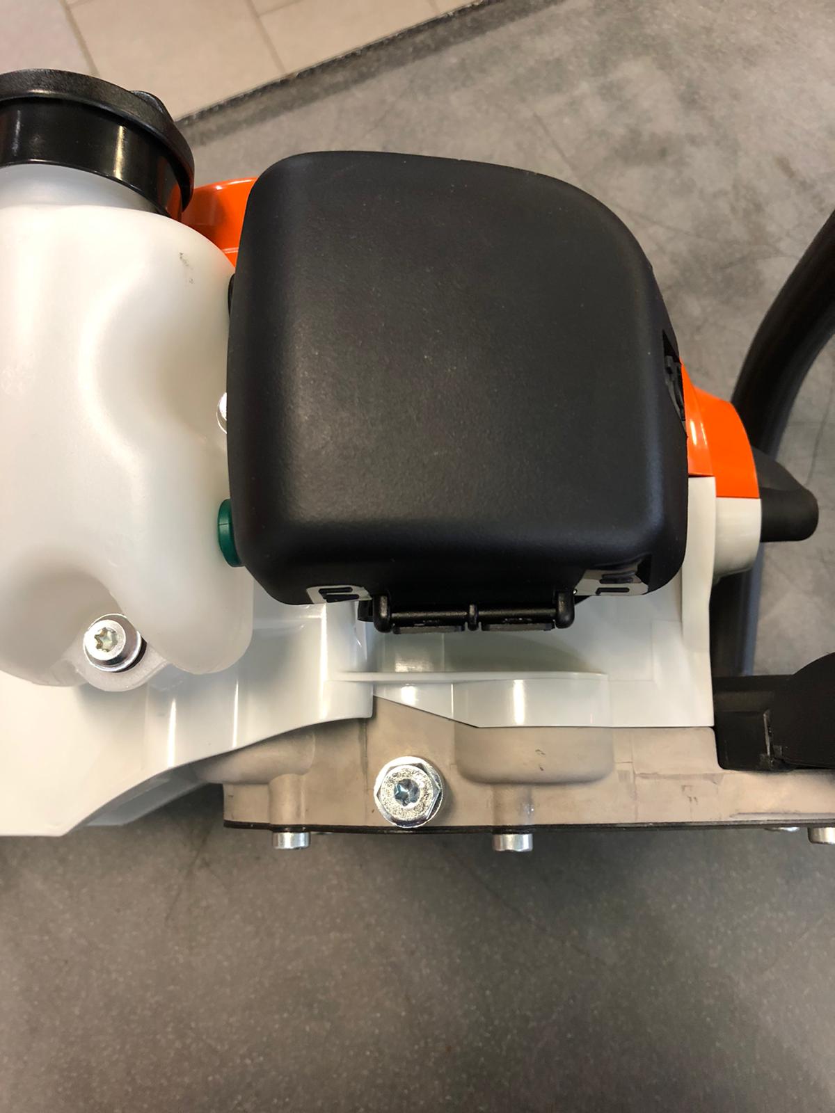 Tosasiepi-Stihl-HS45-5-alliastore
