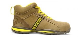 scarpa alta di protezione