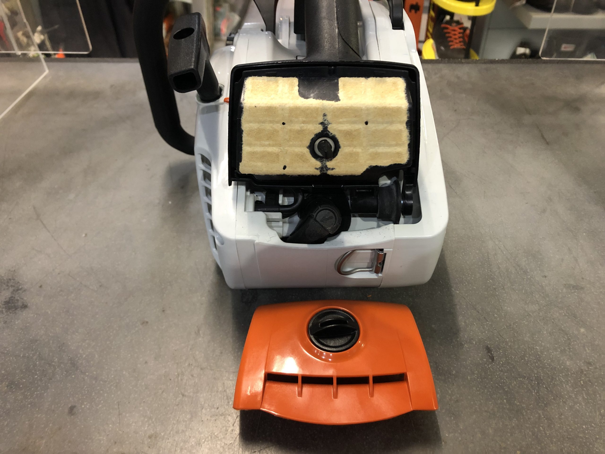 Motosega-Stihl-MS194T-5-alliastore