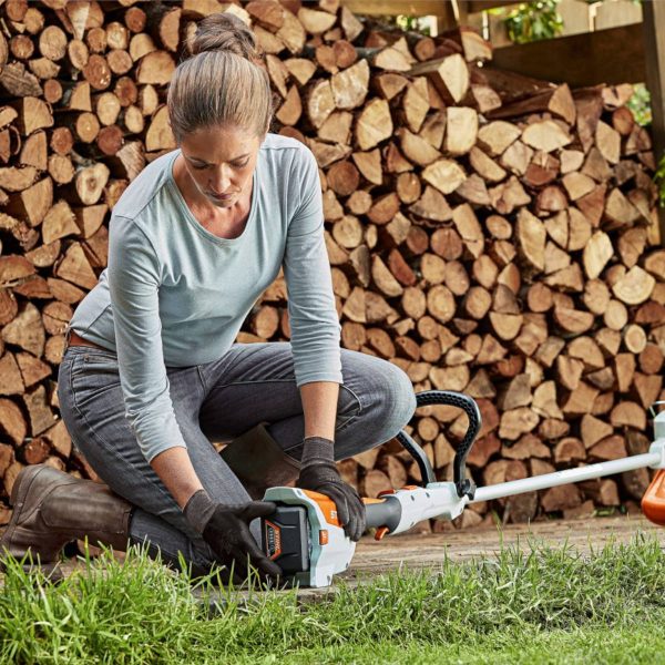 Decespugliatore a batteria Stihl FSA 57 - alliastore