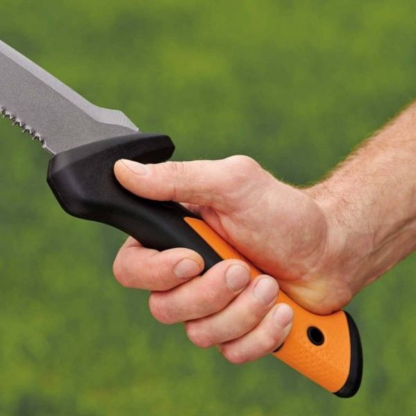 Roncola Seghettata Solid™ Fiskars 1051233 - alliastore