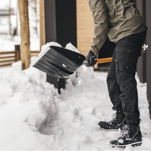 Pala da neve fiskars - alliastore
